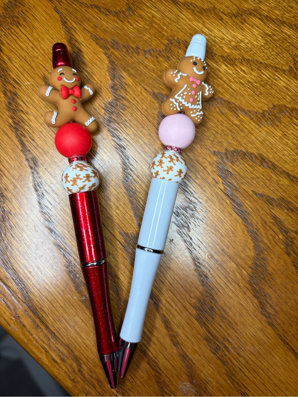 Gingerbread Novelty Pen - Red and White